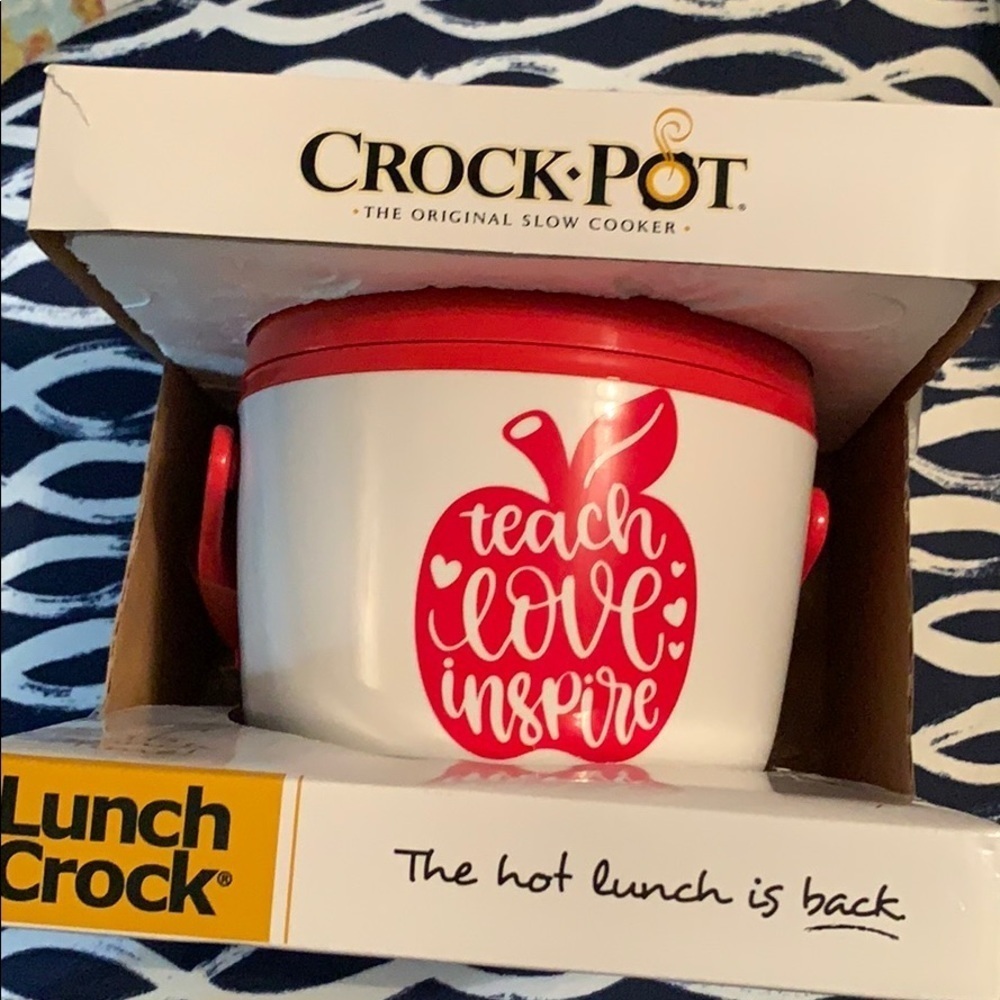 NWT Crock-Pot Lunch Pot in Red with teacher decal